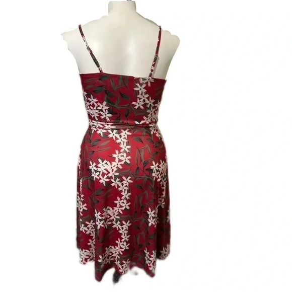 Berry dress Floral Dress Size Medium - Picture 1 of 3